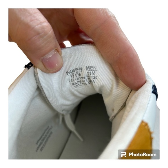 Madewell gorgeous high-top sneakers #NB130/ Men’s 11 / Women’s 12.5 / LIKE NEW!! - Picture 7 of 12